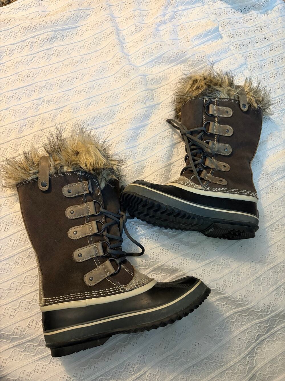 Sorel Women's Waterproof Winter Boots Brown Faux Fur Lace Up Size 7